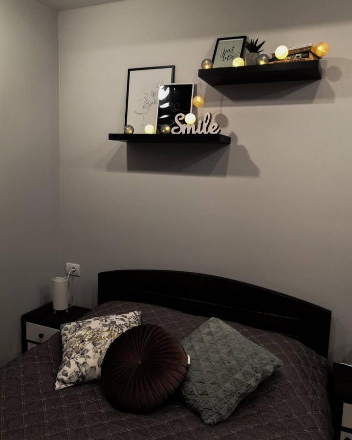 Apartman Jela Nova Varos Exterior photo