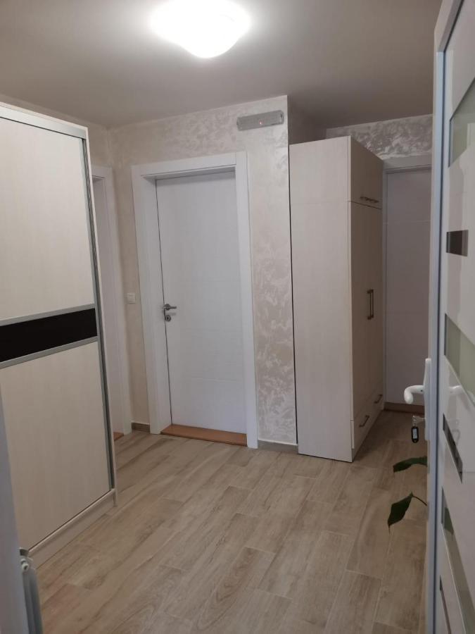 Apartman Jela Nova Varos Exterior photo