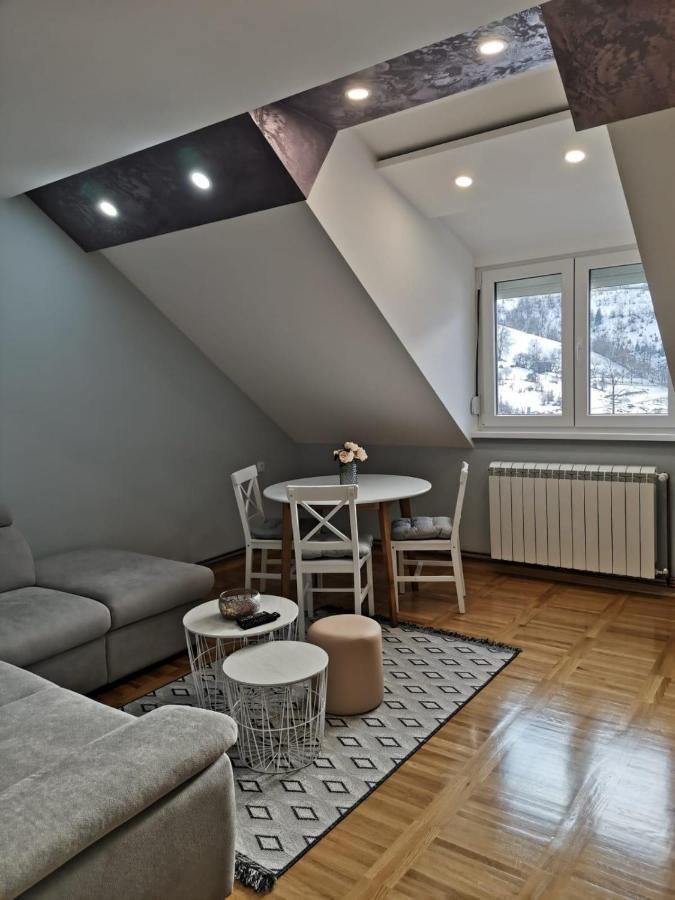 Apartman Jela Nova Varos Exterior photo
